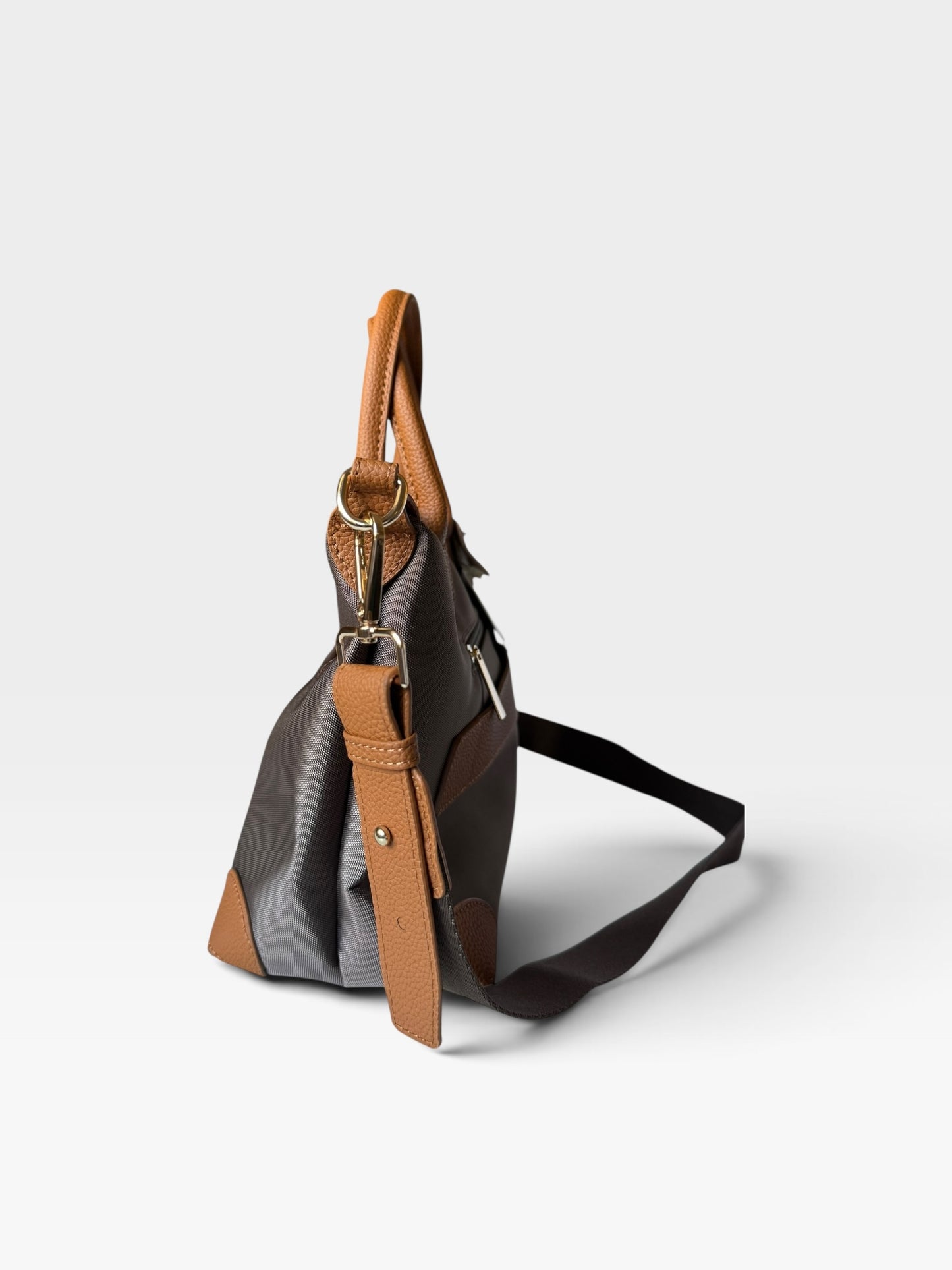 Borsa a Tracolla / A Mano in Nylon e Dettagli in Pelle