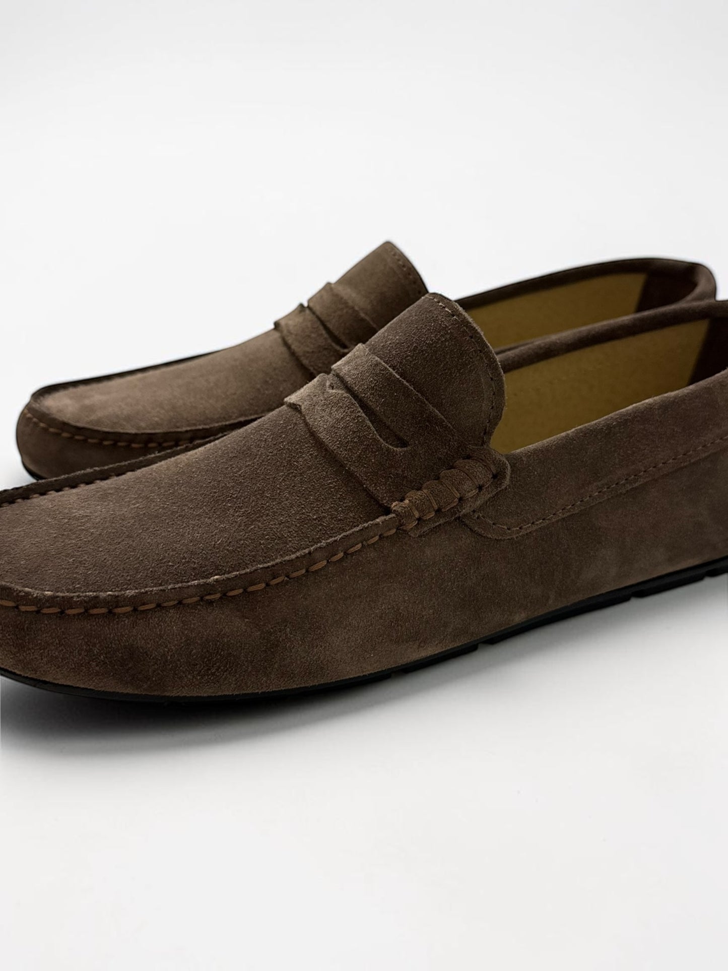 Mocassini in Vera Pelle Scamosciata – Made in Italy