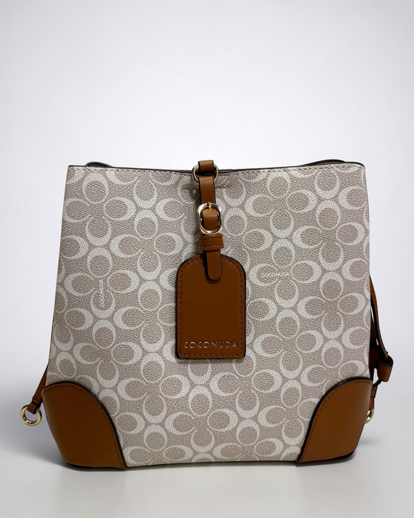 Coconuda logo-printed bucket bag
