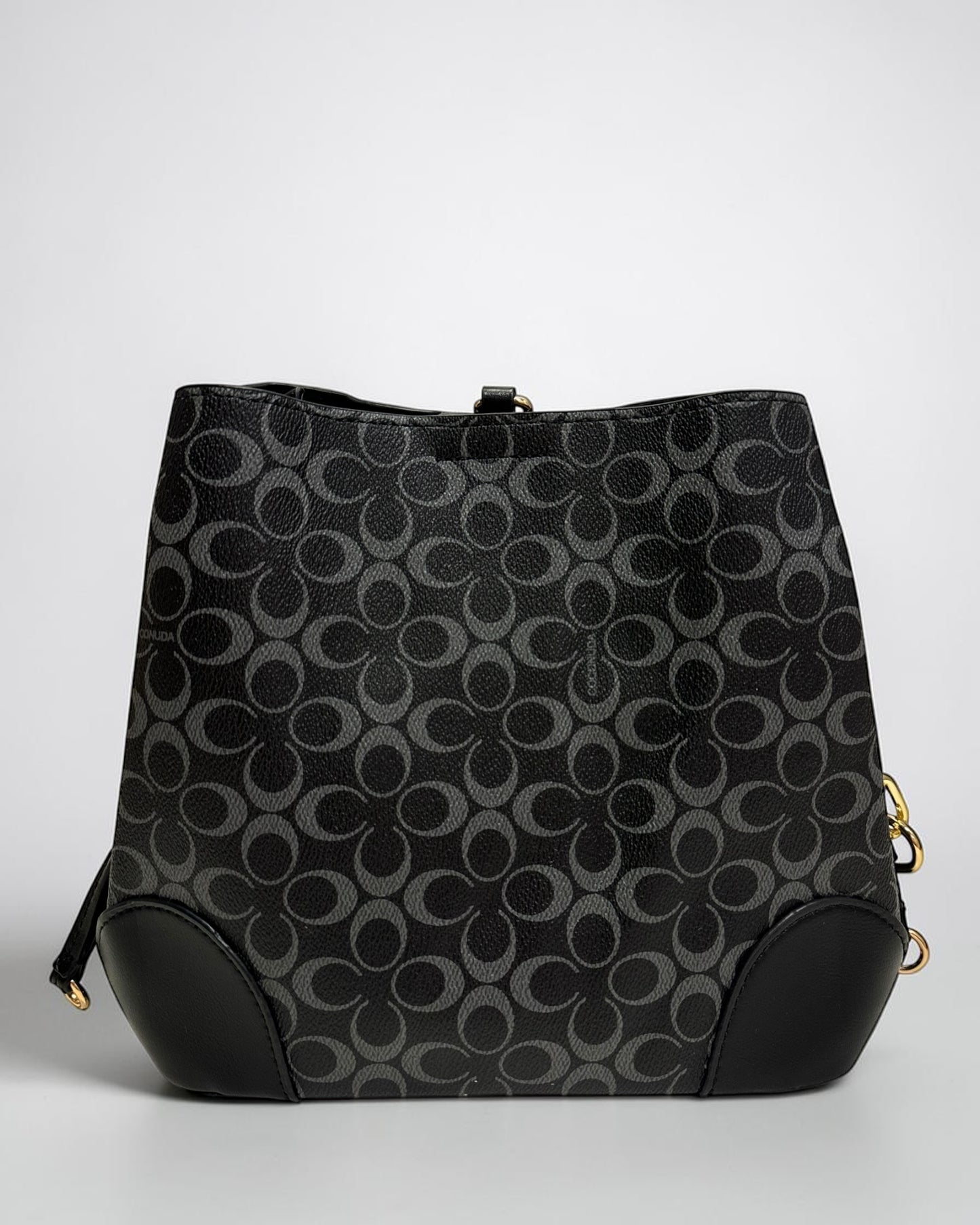 Coconuda logo-printed bucket bag
