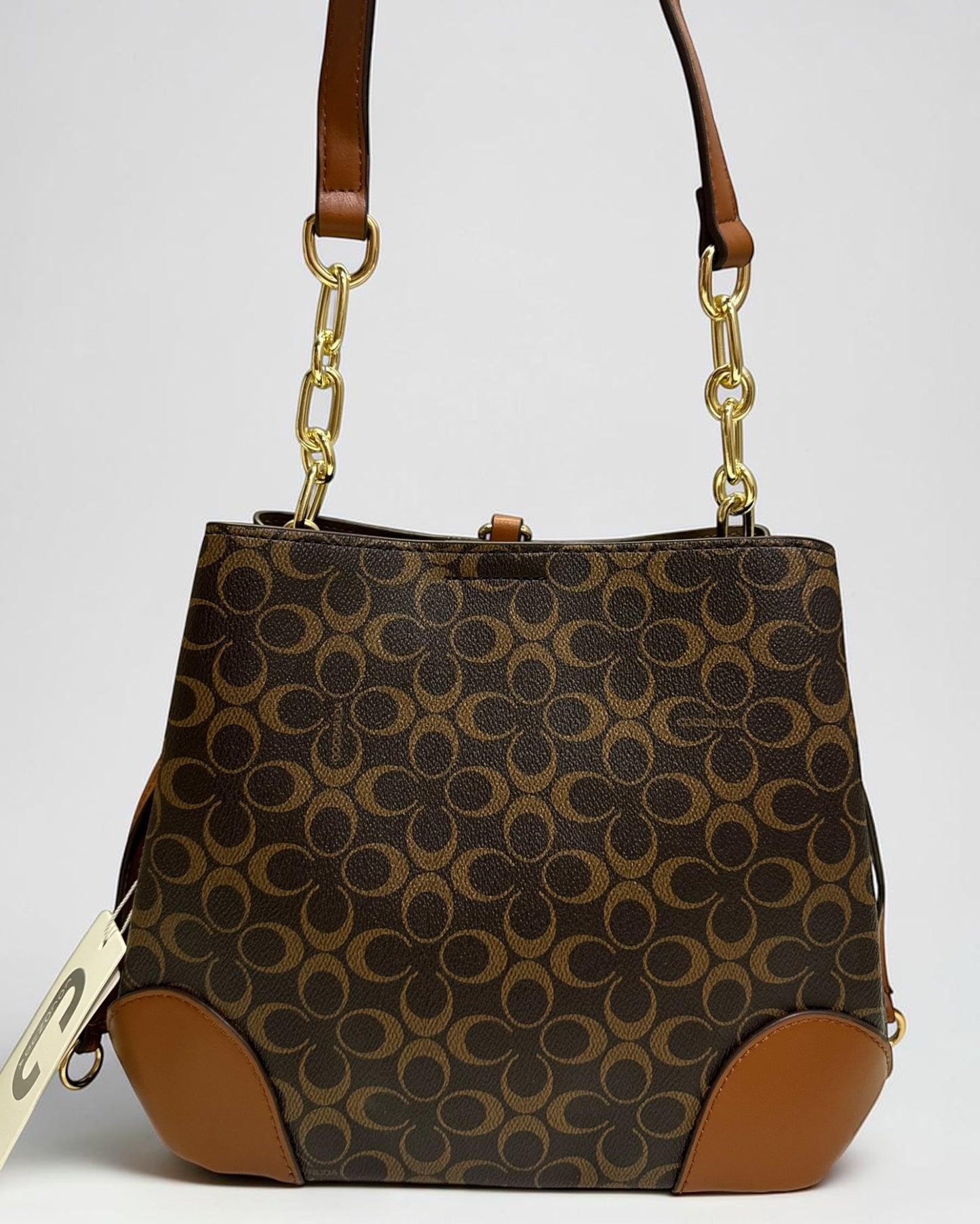 Coconuda logo-printed bucket bag