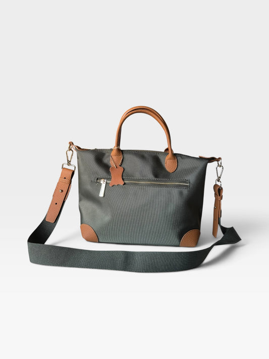Borsa a Tracolla / A Mano in Nylon e Dettagli in Pelle