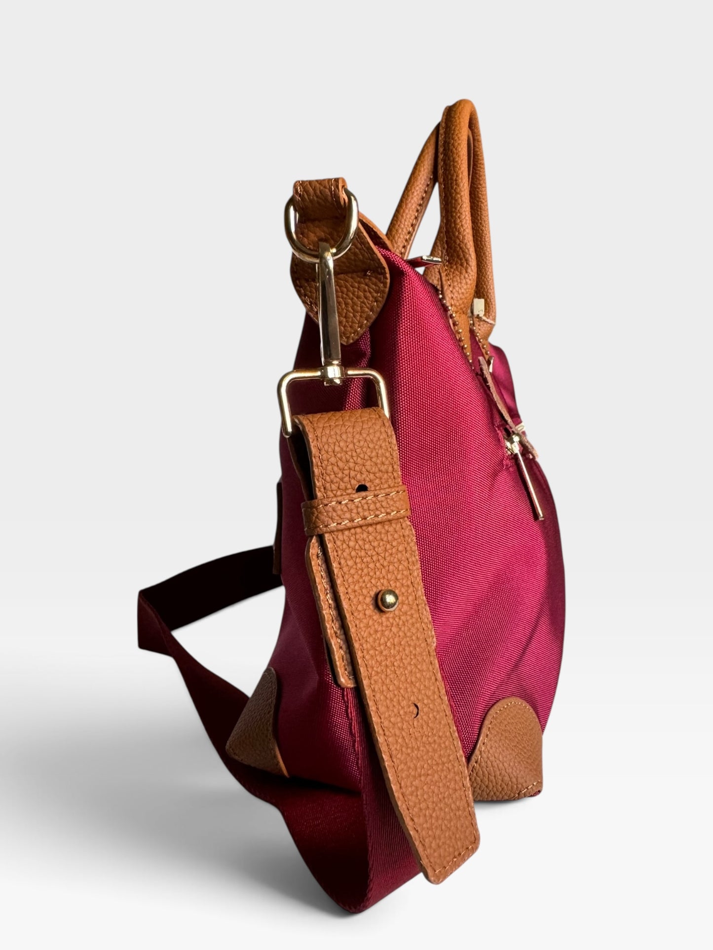 Borsa a Tracolla / A Mano in Nylon e Dettagli in Pelle